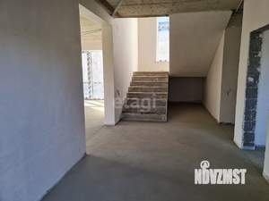 Дом 210м&sup2;, 2-этажный, участок 5 сот.  