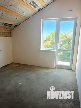 Дом 140м&sup2;, 2-этажный, участок 5 сот.  