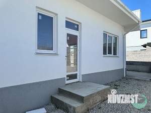 Дом 121м&sup2;, 1-этажный, участок 4 сот.  