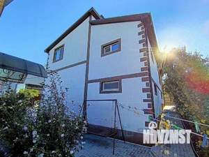 Дом 250м², 2-этажный, участок 6 сот.  