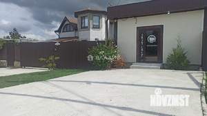 Дом 242м², 2-этажный, участок 10 сот.  