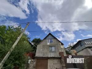 Дом 70м², 2-этажный, участок 6 сот.  