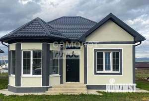 Дом 100м&sup2;, 1-этажный, участок 4 сот.  