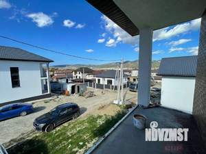 Дом 144м&sup2;, 2-этажный, участок 4 сот.  