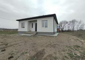 Дом 100м&sup2;, 1-этажный, участок 5 сот.  