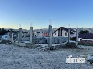 Дом 165м&sup2;, 2-этажный, участок 4 сот.  