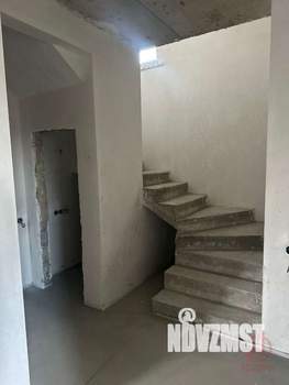 Коттедж 130м², 2-этажный, участок 6 сот.  