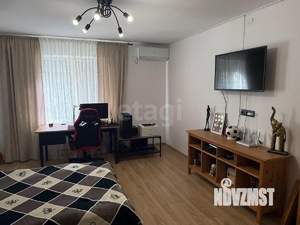 Дом 78м&sup2;, 2-этажный, участок 3 сот.  