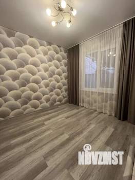 Дом 105м&sup2;, 2-этажный, участок 6 сот.  