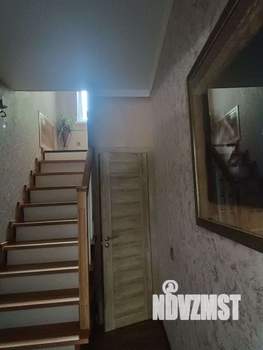 Дом 112м&sup2;, 3-этажный, участок 10 сот.  