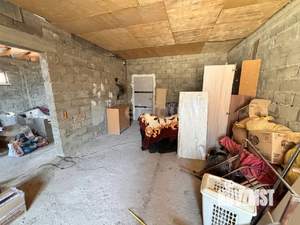 Дом 100м&sup2;, 2-этажный, участок 5 сот.  