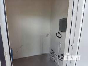 Дом 100м&sup2;, 2-этажный, участок 4 сот.  