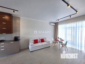 Дом 140м², 2-этажный, участок 5 сот.  