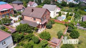 Дом 450м², 3-этажный, участок 9 сот.  