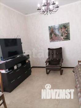 Дом 93м&sup2;, 2-этажный, участок 4 сот.  