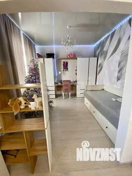 Дом 260м&sup2;, 2-этажный, участок 7 сот.  