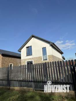 Дом 122м&sup2;, 2-этажный, участок 4 сот.  