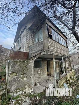 Дом 45м&sup2;, 2-этажный, участок 5 сот.  