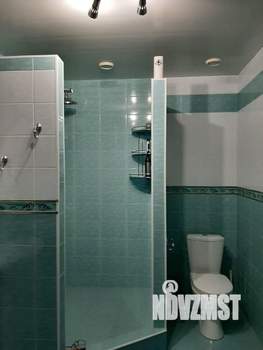 Дом 290м&sup2;, 2-этажный, участок 7 сот.  