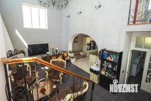 Дом 200м², 2-этажный, участок 4 сот.  