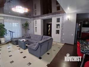 Дом 198м&sup2;, 2-этажный, участок 6 сот.  