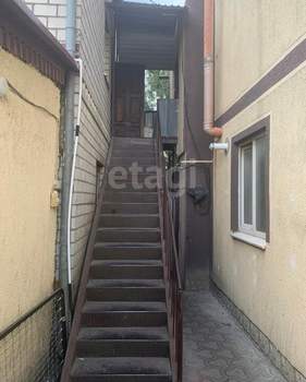 Дом 220м², 2-этажный, участок 5 сот.  