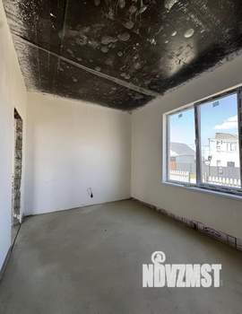 Дом 130м&sup2;, 2-этажный, участок 4 сот.  