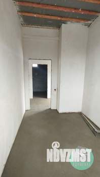 Дом 179м&sup2;, 3-этажный, участок 4 сот.  