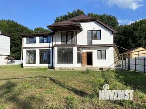 Дом 319м², 2-этажный, участок 8 сот.  