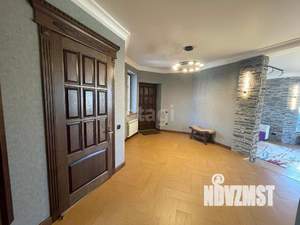 Дом 173м&sup2;, 2-этажный, участок 8 сот.  