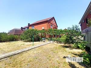 Дом 357м², 3-этажный, участок 6 сот.  