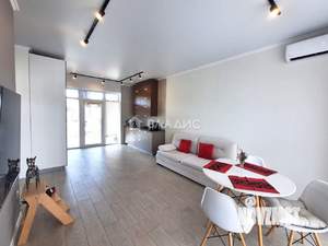 Дом 140м², 2-этажный, участок 5 сот.  