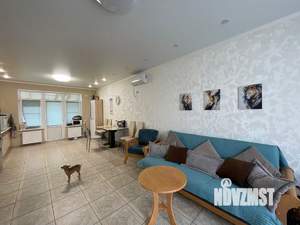 Дом 180м², 3-этажный, участок 5 сот.  