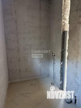 Дом 170м&sup2;, 2-этажный, участок 4 сот.  