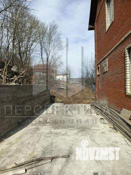 Дом 130м&sup2;, 2-этажный, участок 6 сот.  