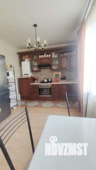 Дом 120м&sup2;, 2-этажный, участок 6 сот.  