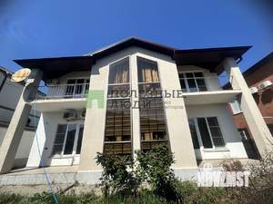 Дом 300м², 2-этажный, участок 7 сот.  