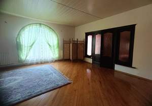 Дом 222м&sup2;, 2-этажный, участок 9 сот.  