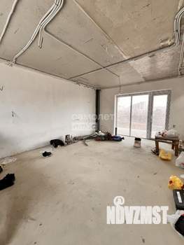 Дом 128м&sup2;, 2-этажный, участок 3 сот.  