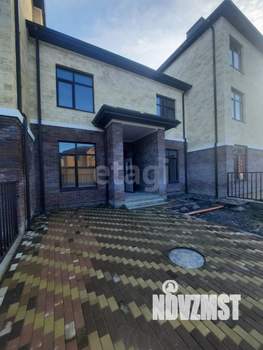 Таунхаус 167м&sup2;, 2-этажный, участок 3 сот.  