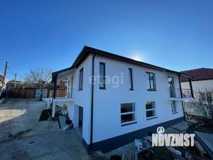 Дом 189м², 2-этажный, участок 4 сот.  