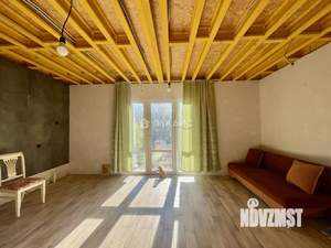 Дом 110м&sup2;, 2-этажный, участок 6 сот.  