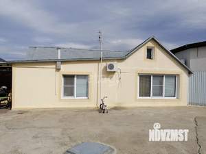 Дом 490м&sup2;, 3-этажный, участок 9 сот.  