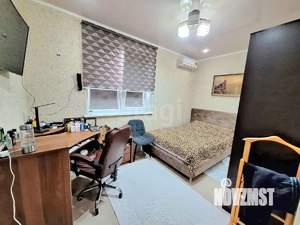 Дом 213м&sup2;, 3-этажный, участок 6 сот.  