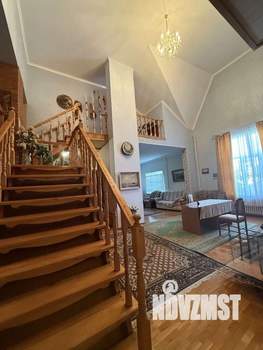 Дом 350м², 2-этажный, участок 9 сот.  