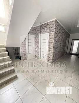 Дом 265м&sup2;, 2-этажный, участок 5 сот.  