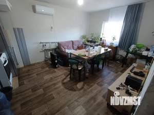 Дом 70м&sup2;, 2-этажный, участок 7 сот.  