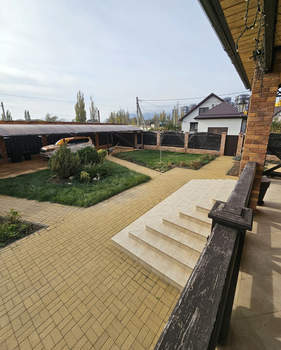 Дом 246м², 2-этажный, участок 8 сот.  