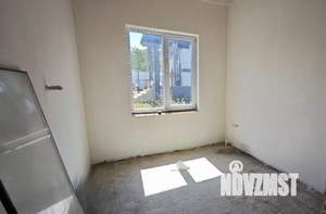 Дом 100м&sup2;, 1-этажный, участок 4 сот.  