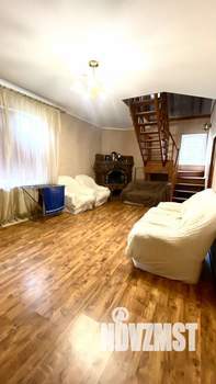 Дом 370м², 2-этажный, участок 10 сот.  